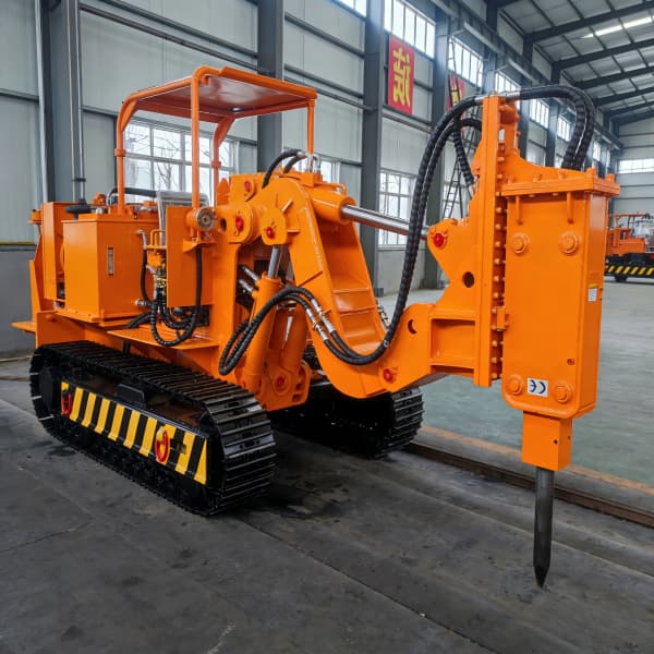 Loader Batuan Pengangkut Samping Ganti Cepat